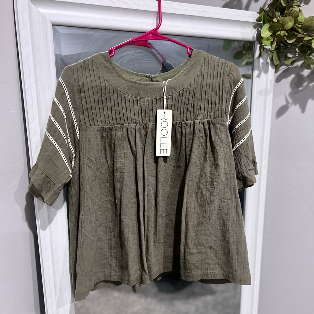 Roolee top
